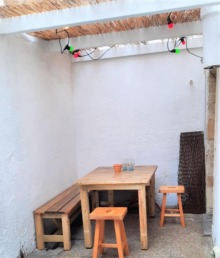 Maison de pêcheur rénovée avec cour proche du port Les Sables-dʼOlonne Extérieur photo